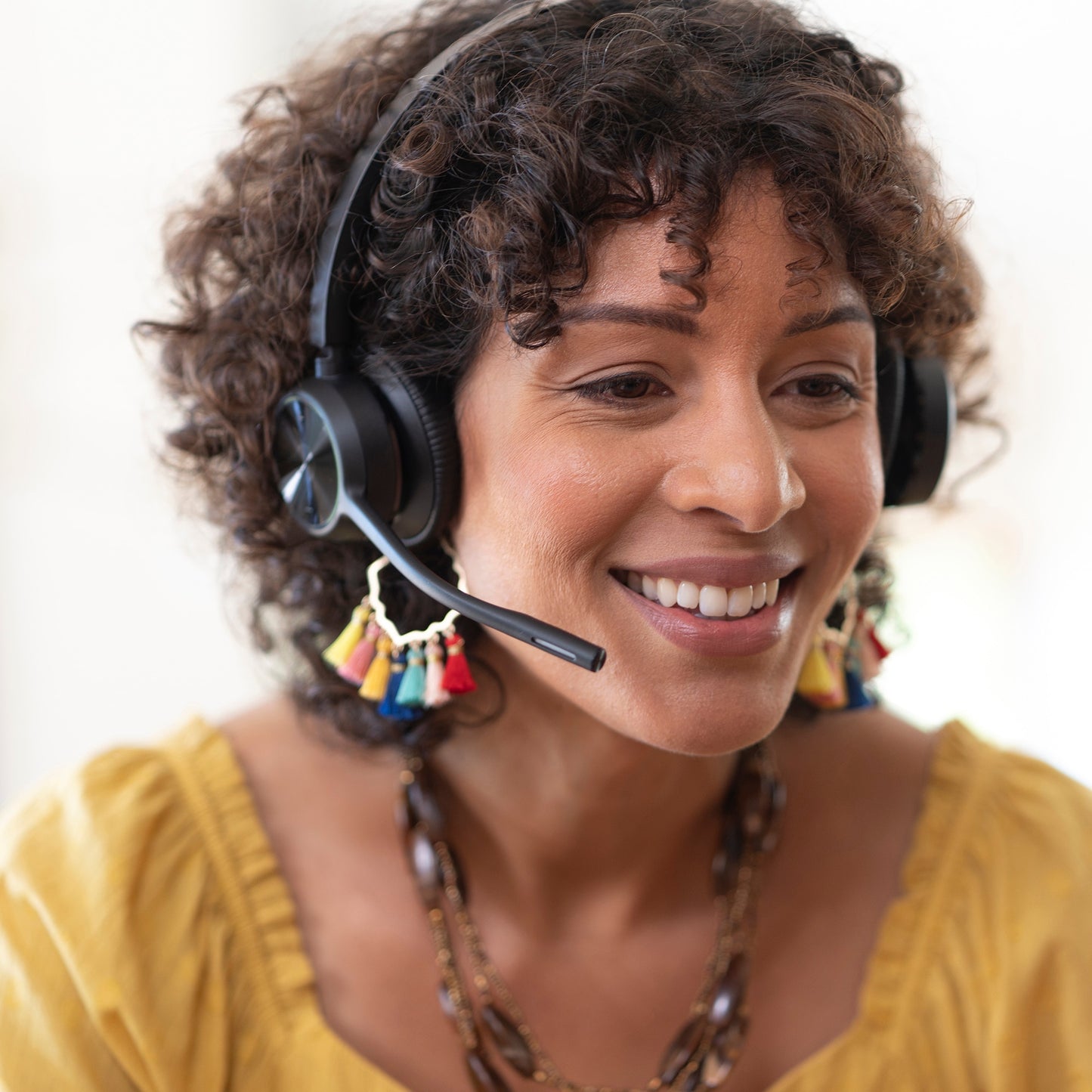 HP Poly Voyager 4320 USB-A Headset +BT700 dongle